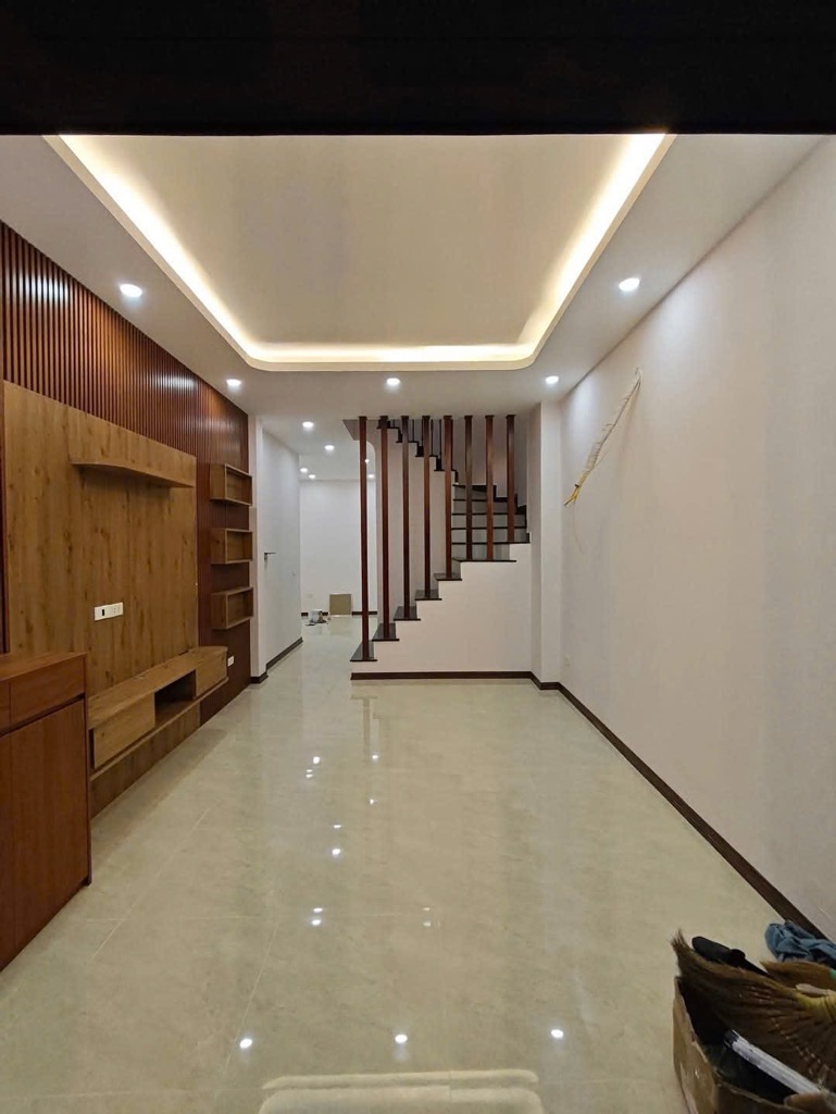BÁN NHÀ MỚI PHỐ ĐỘI CẤN - 4 NGỦ - 20M RA PHỐ - NHÀ GẦN HỒ - ĐẦY ĐỦ TIỆN ÍCH