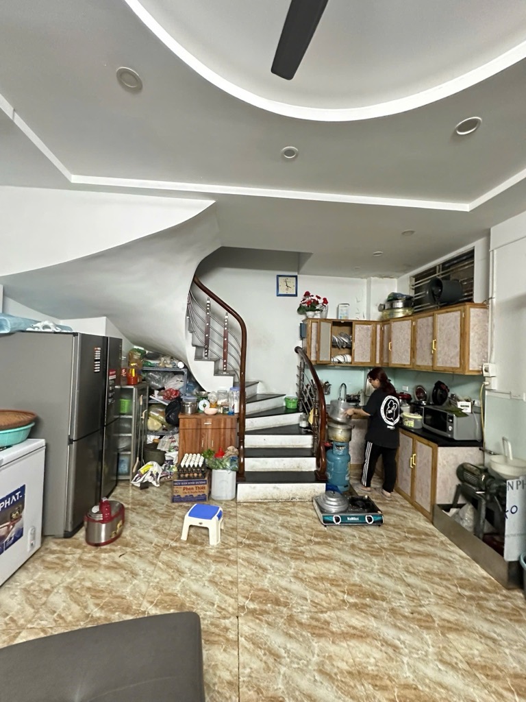 🏡🏡TRUNG TÂM ĐỐNG ĐA - 10M RA Ô TÔ TRÁNH- 30M RA HỒ VĂN CHƯƠNG - MẶT TIỀN  RỘNG - Ở SƯỚNG🏡🏡