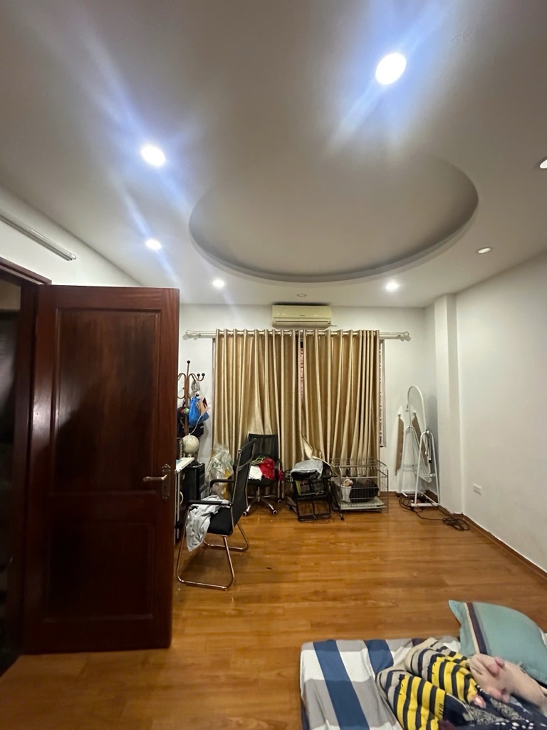 🏡🏡TRUNG TÂM ĐỐNG ĐA - 10M RA Ô TÔ TRÁNH- 30M RA HỒ VĂN CHƯƠNG - MẶT TIỀN  RỘNG - Ở SƯỚNG🏡🏡