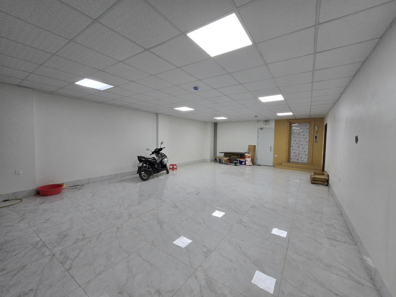BÁN TOÀ NHÀ 9 TẦNG - LÔ GÓC 2 THOÁNG VĨNH VIỄN - Ô TÔ TRÁNH NHAU THOẢI MÁI 