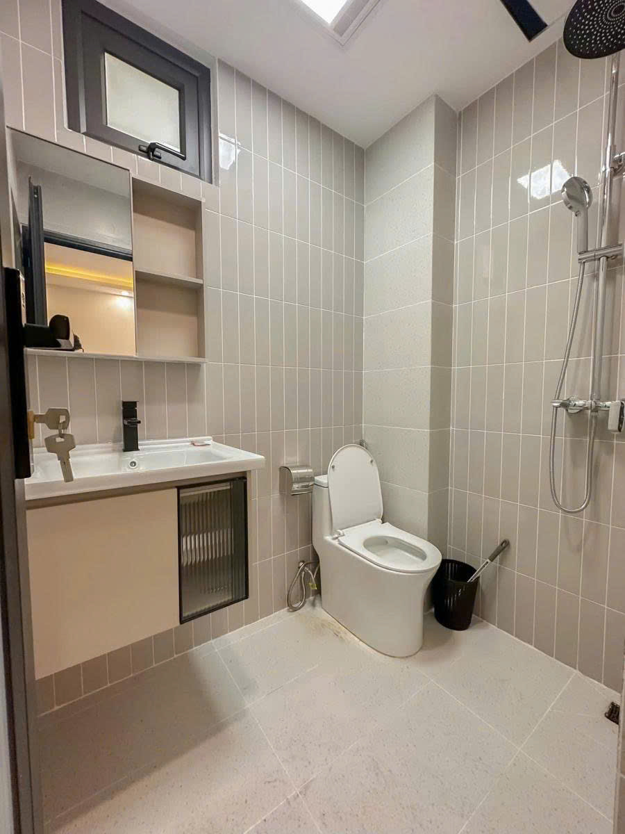 BÁN TOÀ CĂN HỘ XÂY MỚI 7 TẦNG THANG MÁY - 15 PHÒNG - LÔ GÓC 3 THOÁNG - NGÕ TRƯỚC NHÀ 4M RỘNG THOÁNG