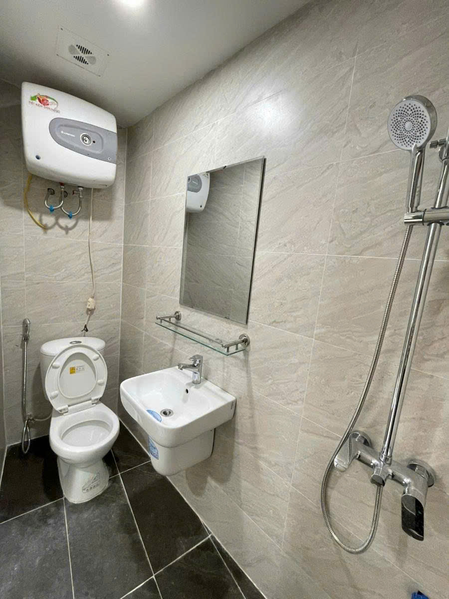 CCMN DÒNG TIỀN ỔN ĐỊNH - 7 TẦNG THANG MÁY - 12 PHÒNG KHÉP KÍN - NGÕ 3 GÁC TRÁNH - ĐẦU TƯ SINH LỜI 