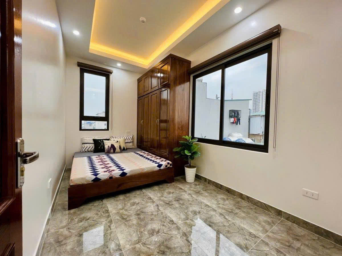 TOÀ CHDV XÂY MỚI 7 TẦNG THANG MÁY - CÁCH PHỐ 30M - 10 CĂN HỘ FULL NỘI THẤT - DOANH THU 60 TRIỆU/THÁNG
