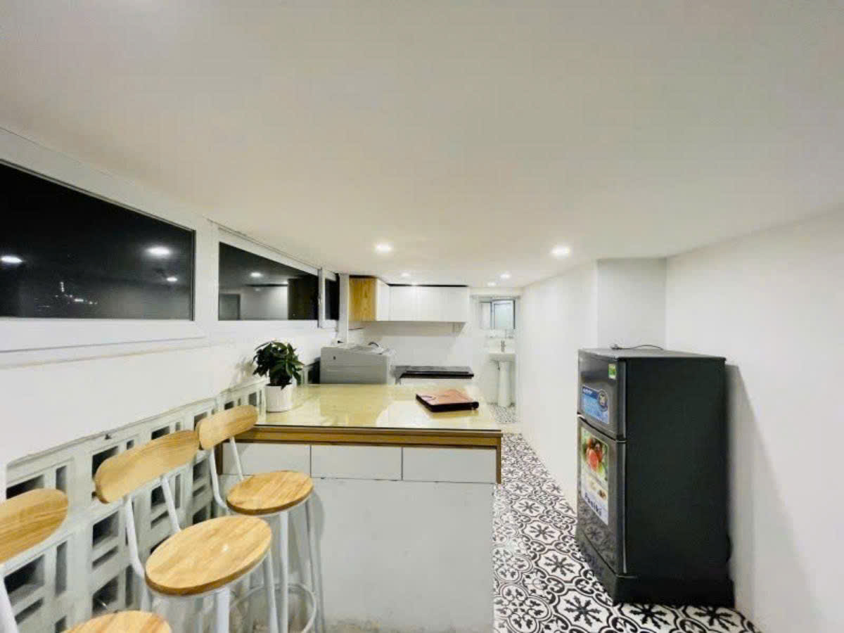 BÁN TOÀ CCMN 7 TẦNG THANG MÁY - 35 PHÒNG - DÒNG TIỀN 120 TRIỆU/THÁNG