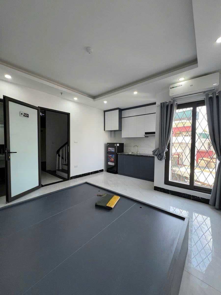 CHDV 8 TẦNG THANG MÁY FULL NỘI THẤT - DOANH THU 80TRIỆU/THÁNG - CÁCH 10M RA CHỢ, NGÕ Ô TÔ - 13 PHÒNG KK