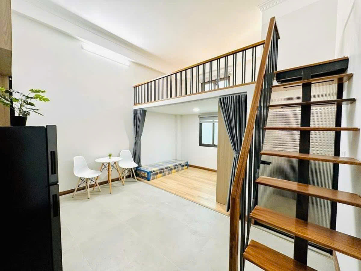 CHDV TRUNG TÂM CẦU GIẤY - 8 TẦNG THANG MÁY - 40M RA PHỐ - 36 CĂN HỘ FULL NỘI THẤT - DÒNG TIỀN 120TR/ THÁNG