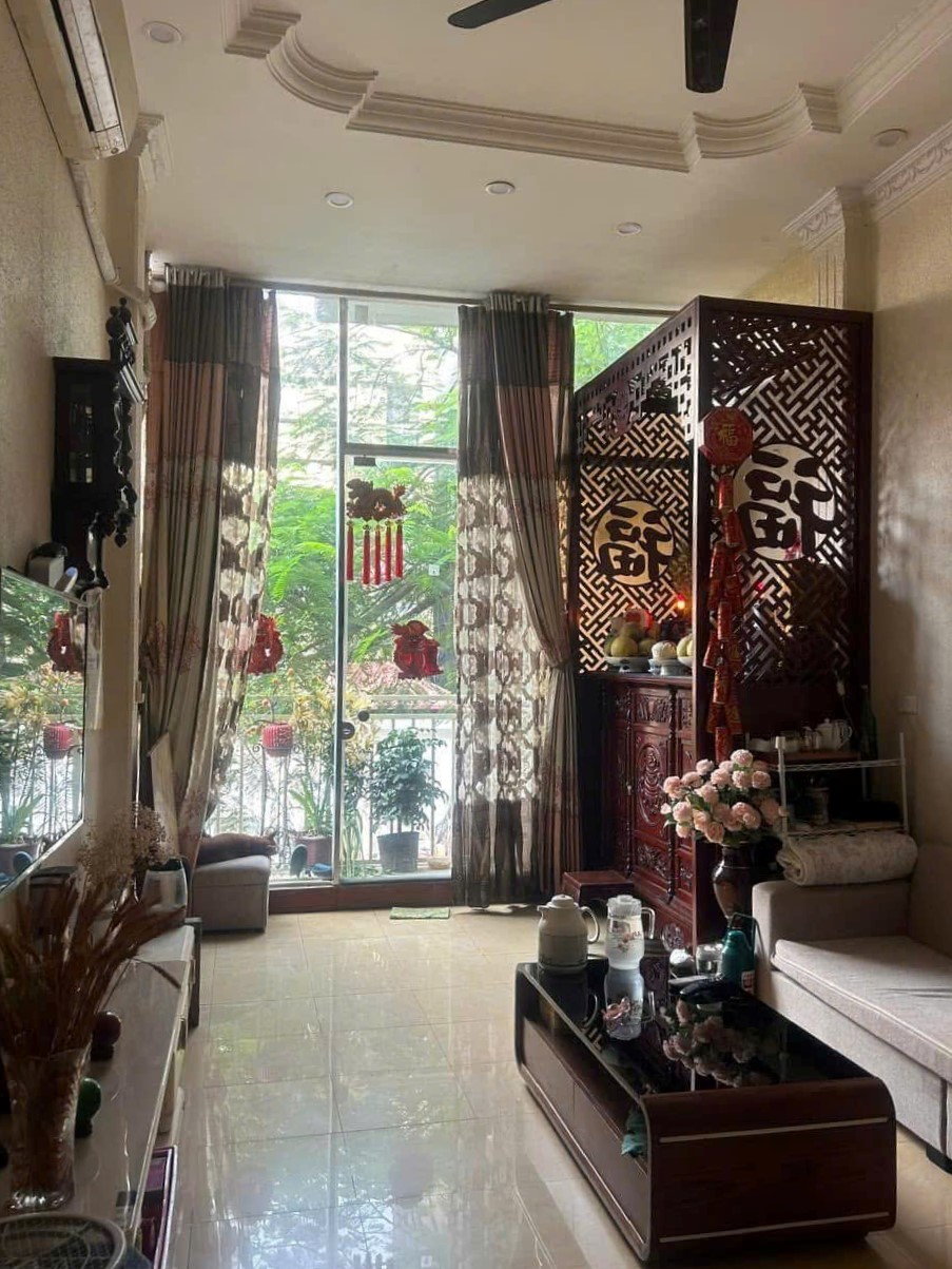 NHÀ MẶT PHỐ LÊ VĂN HƯU - LÔ GÓC 2 THOÁNG - 7 TẦNG - KINH DOANH VÔ ĐỊCH - NGAY SÁT TRUNG TÂM THƯƠNG MẠI CHỢ HÔM